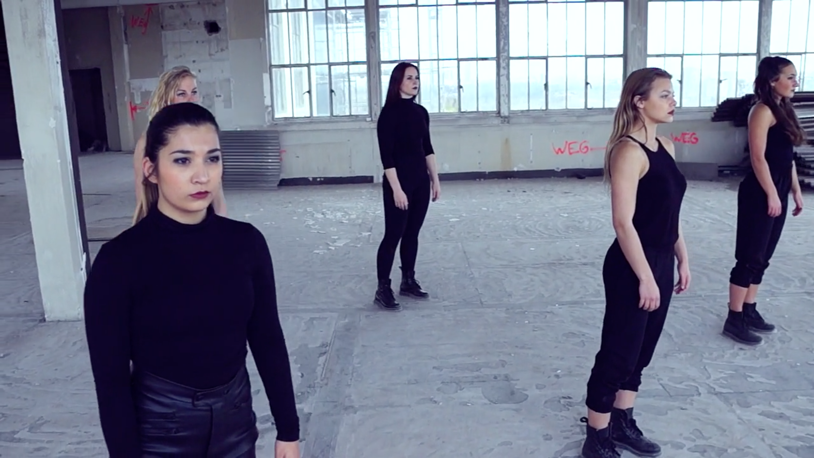 5X1 five bodies one dancer